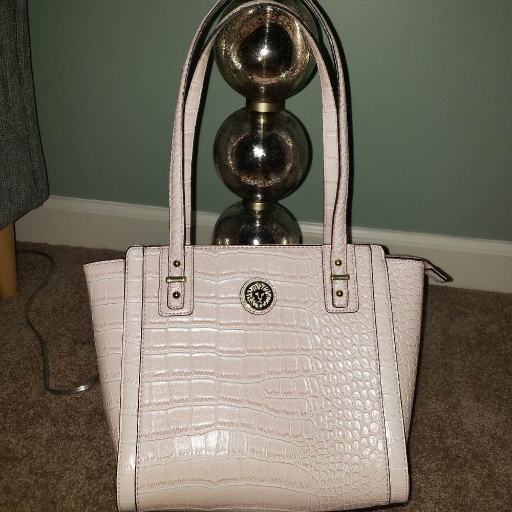 Anne Klein Pink Zipper Tote